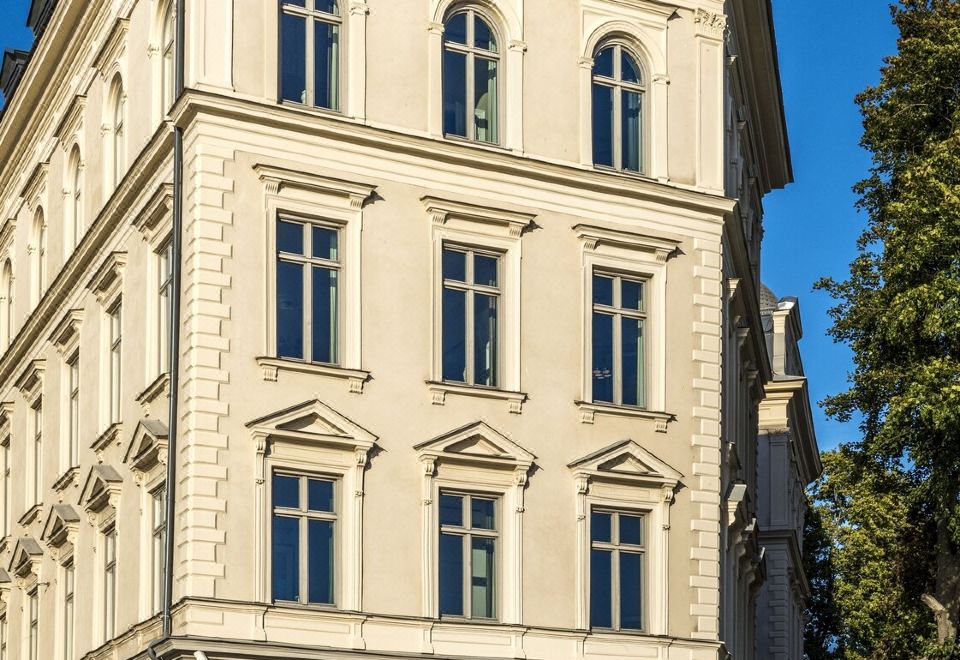 Lydmar Hotel